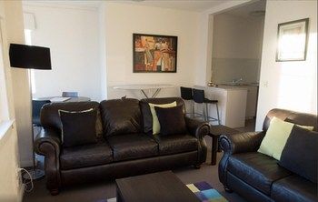 Albert Road Serviced Apartments - Accommodation Nelson Bay 15