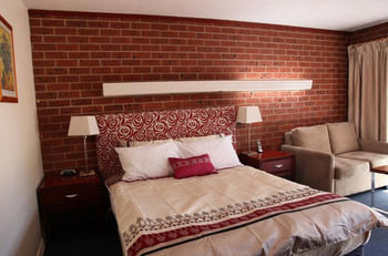 Carnegie Motor Inn - Accommodation Nelson Bay 7