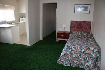 Carnegie Motor Inn - Accommodation Nelson Bay 37