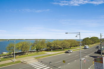 Sandy Shores Luxury Holiday Units - Accommodation Nelson Bay 19