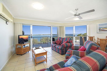 Sandy Shores Luxury Holiday Units - Accommodation Nelson Bay 42