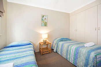 Sandy Shores Luxury Holiday Units - Accommodation Nelson Bay 43