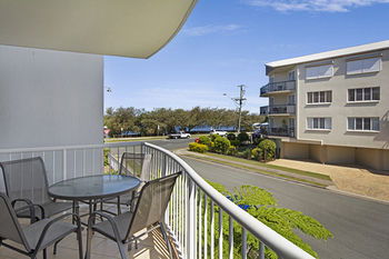 Sandy Shores Luxury Holiday Units - Accommodation Nelson Bay 49