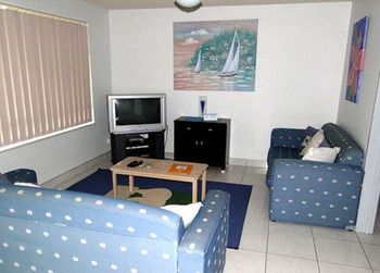Bayviews & Harbourview Holiday Apartments - Accommodation Nelson Bay 27