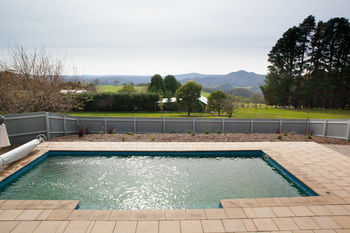 Seclusions Blue Mountains - Nelsons Bay Accommodation 9