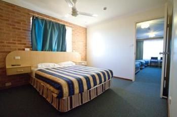 Branxton House Motel, Hunter Valley - Accommodation Nelson Bay 5