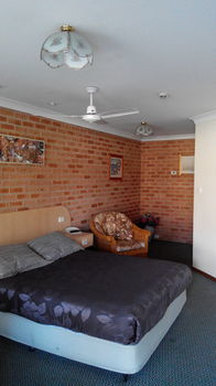 Branxton House Motel, Hunter Valley - Accommodation Nelson Bay 9