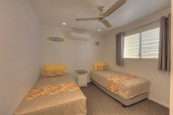 Alex Beach Cabins - Accommodation Nelson Bay 9