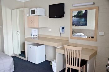 Baybrook Motor Inn & Apartments - Accommodation Nelson Bay 1