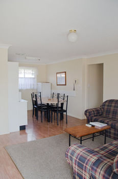 Baybrook Motor Inn & Apartments - Accommodation Nelson Bay 27