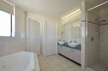 Windward Passage Holiday Apartments - Accommodation Nelson Bay 72
