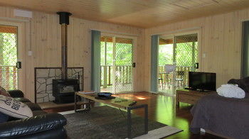 Treetops Accommodation Montville - Accommodation Nelson Bay 68