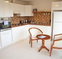 Yarra Glen Racecourse Apartments - Accommodation Nelson Bay