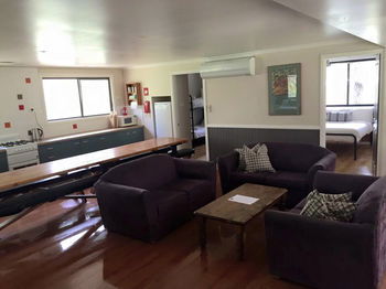 Belford Cottages - Accommodation Nelson Bay 6