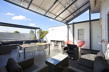 Astina Serviced Apartments - Parkside - Accommodation Nelson Bay 10