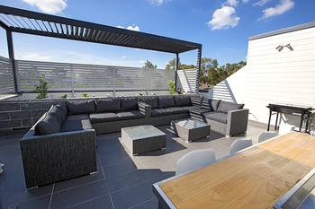 Astina Serviced Apartments - Parkside - Accommodation Nelson Bay 11
