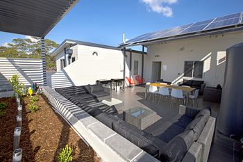 Astina Serviced Apartments - Parkside - Accommodation Nelson Bay 12