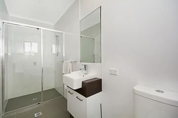Cooroy Luxury Motel Apartments Noosa - Accommodation Nelson Bay 0