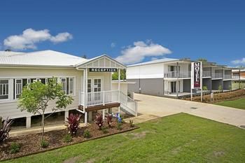 Cooroy Luxury Motel Apartments Noosa - Accommodation Nelson Bay 12