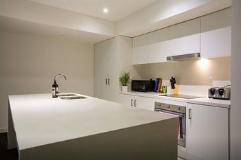 Anchor On Little Collins - Southern - Accommodation Nelson Bay 71