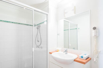 The Brighton Apartments - Accommodation Nelson Bay 7