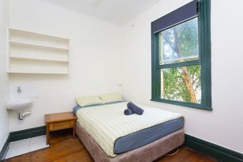 The Village Glebe - Hostel - Accommodation Nelson Bay 1