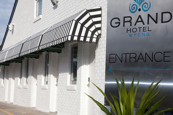 Grand Hotel Wyong - Accommodation Nelson Bay 4