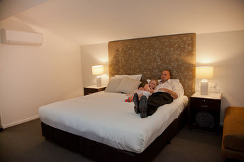 Grand Hotel Wyong - Accommodation Nelson Bay 13