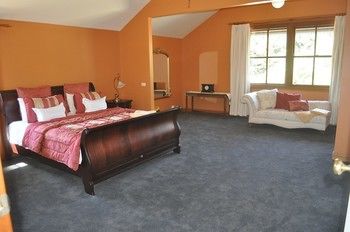 Yering Farm Wines - Accommodation Nelson Bay 12