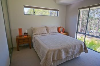 Moonee Beach Executive Retreat - Accommodation Nelson Bay 9