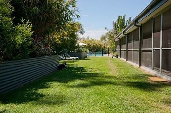 Moonee Beach Executive Retreat - Accommodation Nelson Bay 30