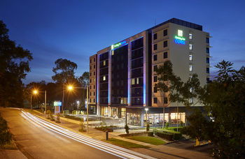 Holiday Inn Express Sydney Macquarie Park - Accommodation Nelson Bay 15
