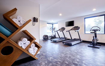 Holiday Inn Express Sydney Macquarie Park - Accommodation Nelson Bay 21