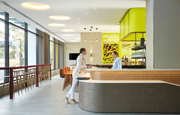 Holiday Inn Express Sydney Macquarie Park - Accommodation Nelson Bay 28