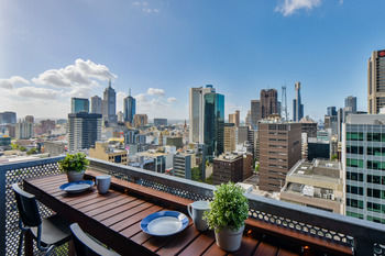 UrbanMinder @ La Banque - Nelsons Bay Accommodation 1