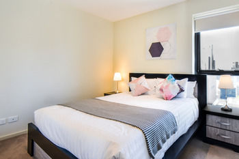 UrbanMinder @ La Banque - Nelsons Bay Accommodation 3