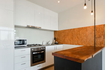 UrbanMinder @ La Banque - Nelsons Bay Accommodation 18