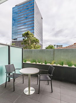 City Edge Box Hill - Accommodation Nelson Bay 11