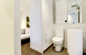 Corporate Keys - Elm - Accommodation Nelson Bay 0