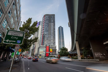 Aria Hotel Apartments - Clarendon - Accommodation Nelson Bay 0