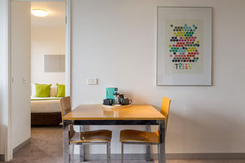 Aria Hotel Apartments - Clarendon - Accommodation Nelson Bay 5