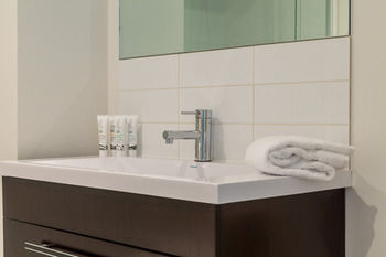 Aria Hotel Apartments - Clarendon - Accommodation Nelson Bay 9