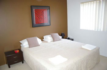 North Ryde 37 Cull Furnished Apartment - Accommodation Nelson Bay 5