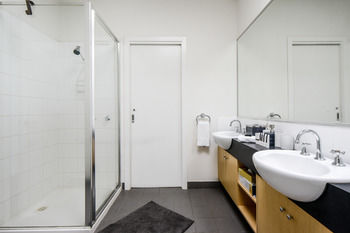 UrbanMinder @ Montague - Accommodation Nelson Bay 2