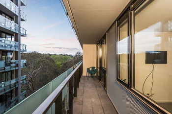 Playhouse Apartments - Accommodation Nelson Bay 2