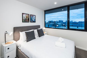 Playhouse Apartments - Accommodation Nelson Bay 15