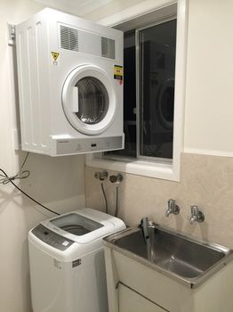 Ivy Units Glen Waverley - Accommodation Nelson Bay 4