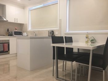 Ivy Units Glen Waverley - Accommodation Nelson Bay 14