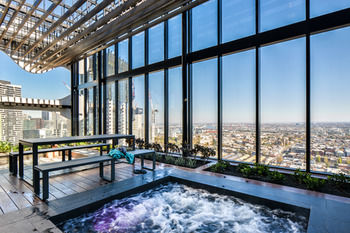 UrbanMinder At SQ - Nelsons Bay Accommodation 18