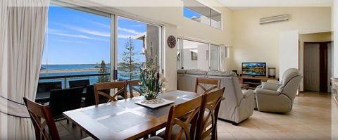 Cerulean Apartments - Accommodation Nelson Bay 3